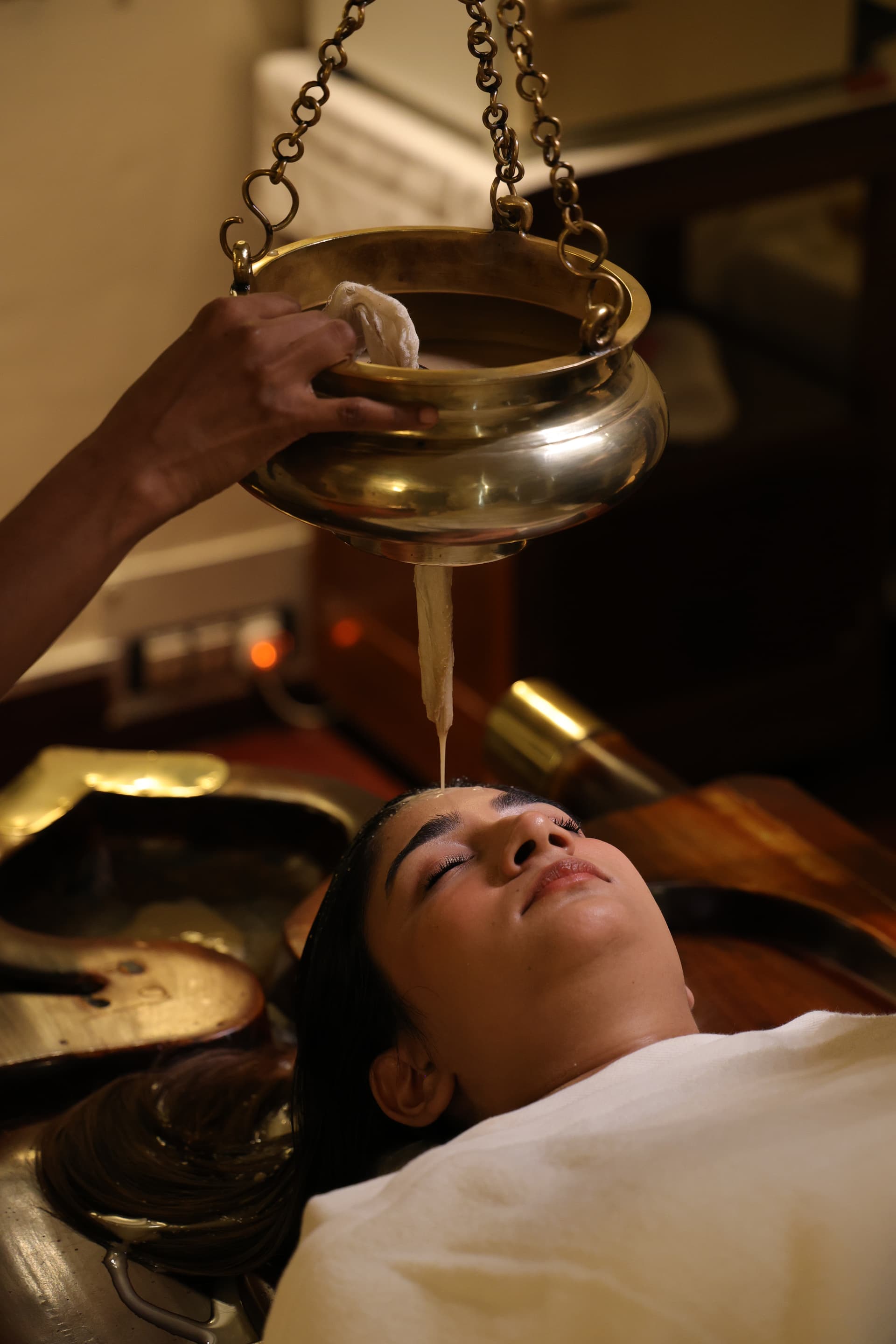 Serene Shirodhara experience at Amatrra Wellness